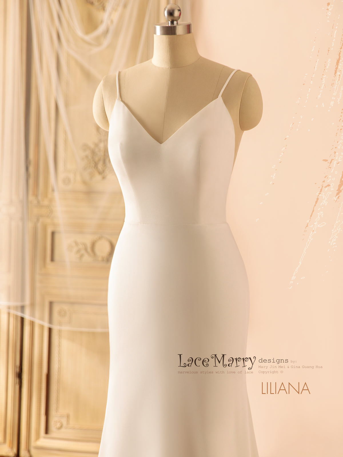 LILIANA / V Neck Plain Wedding Dress