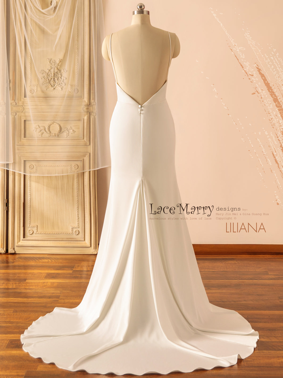 LILIANA / V Neck Plain Wedding Dress