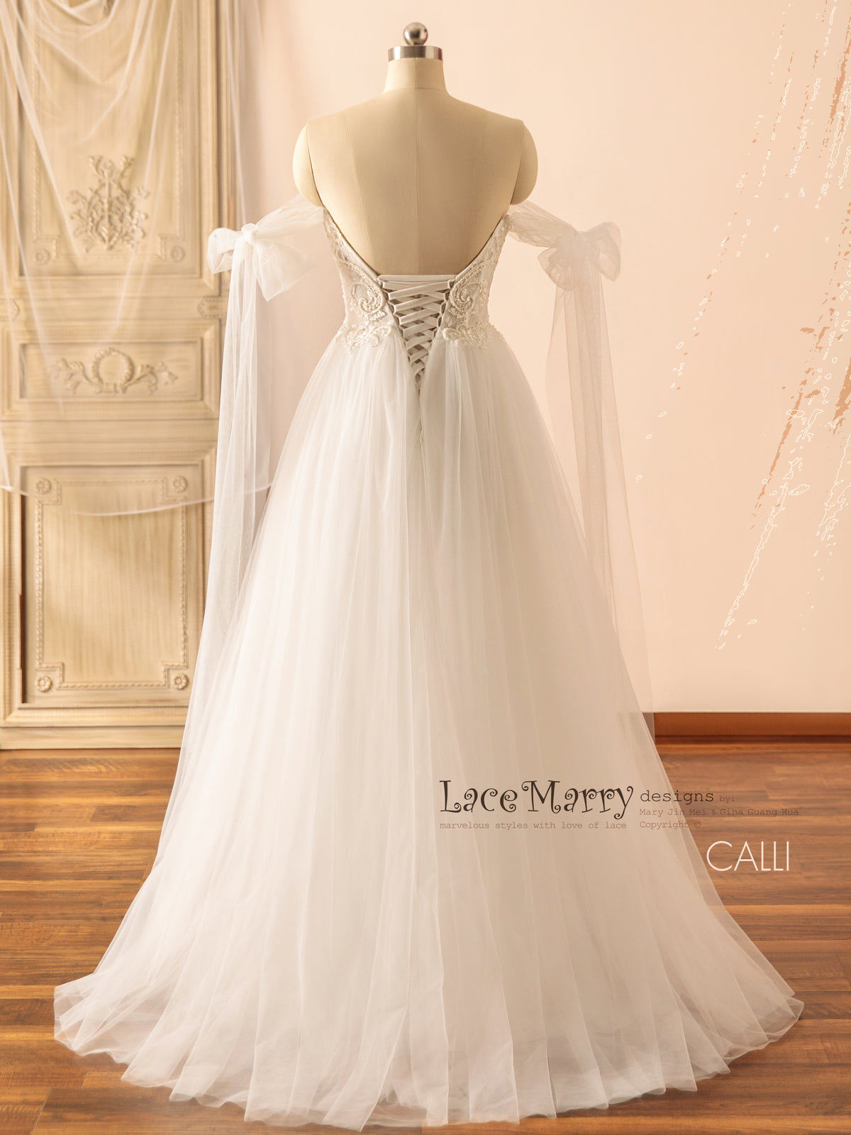 CALLIE / Bustier Style Wedding Dress with Gorgeous Embellishment