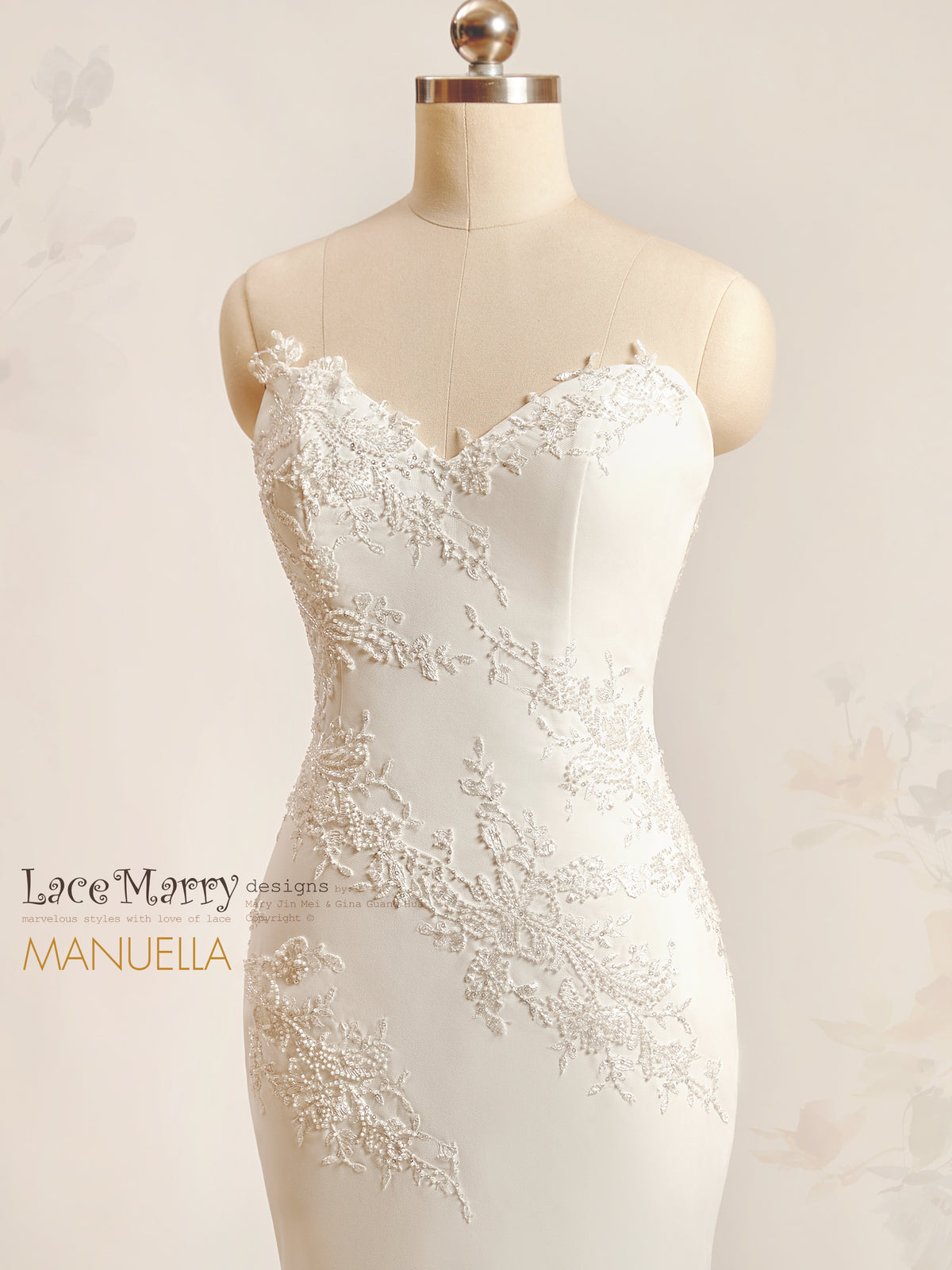 MANUELLA / Minimalist Wedding Dress with Sweetheart Neckline