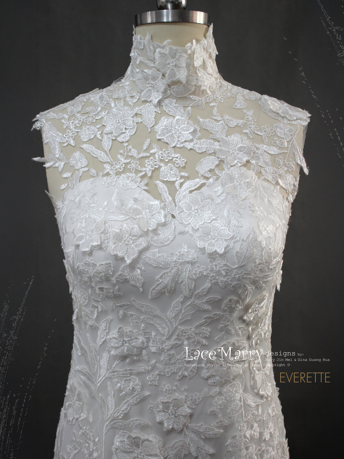 EVERETTE / 3D Lace Wedding Dress with Turtleneck Design