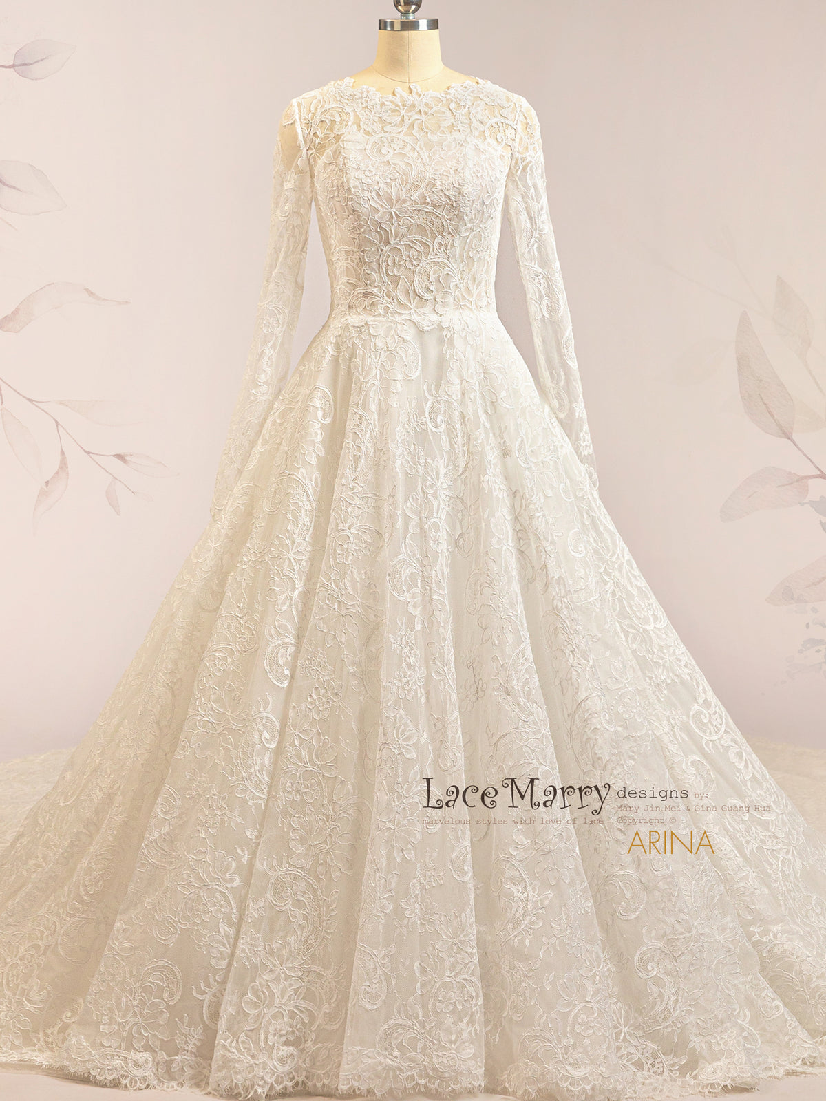 ARINA / Magnificent Lace Wedding Dress with Long Sleeves