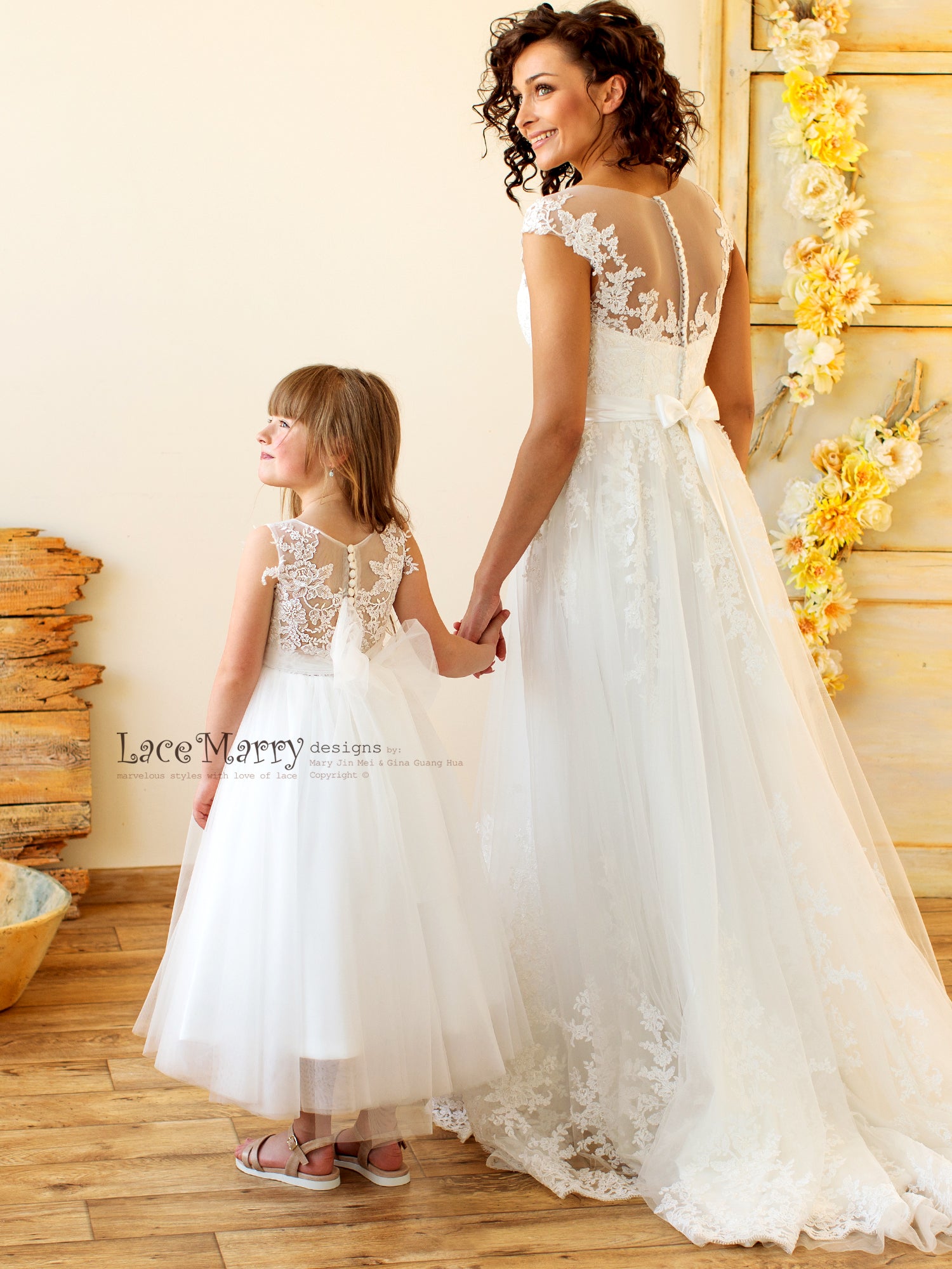 Flower girl dresses with big bow in back on sale