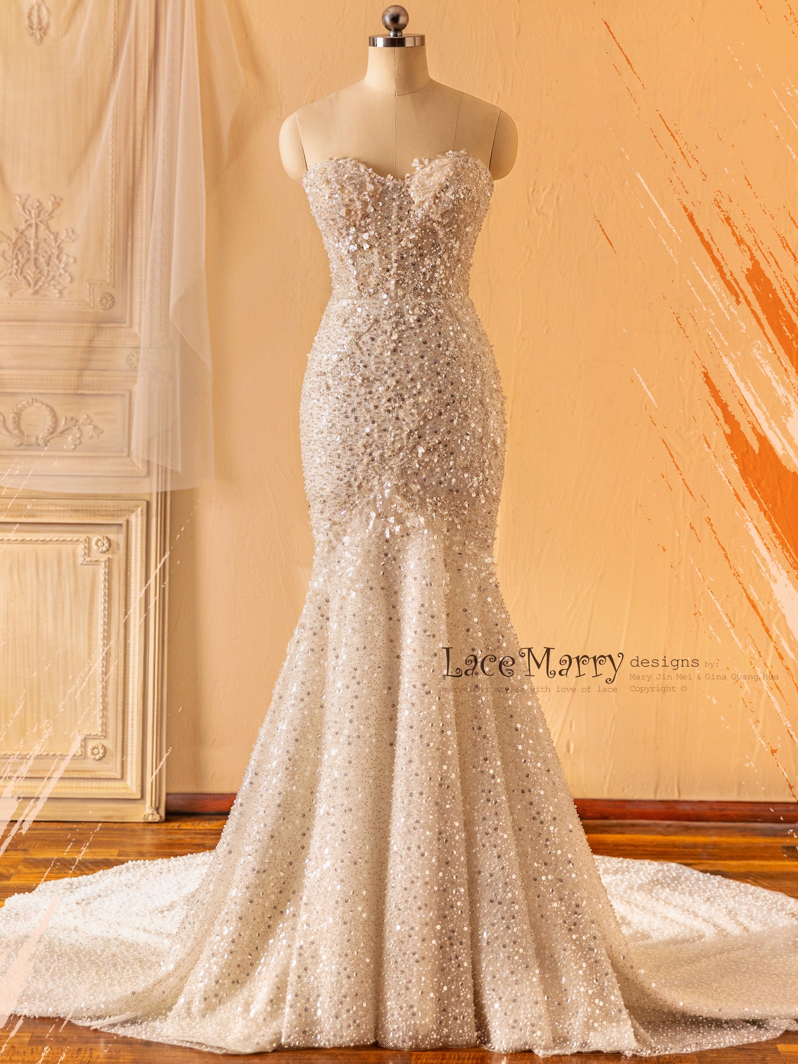 ANZU / Sophisticated Fitted Wedding Dress with Puff Shoulder Sleeves -  LaceMarry